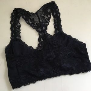 Flawless Brand Deep Midnight Blue Lacy Bralette is New w/o Tags! Size Medium